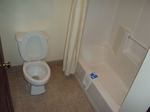 Texas Inn And Suites 루프킨 외부 사진
