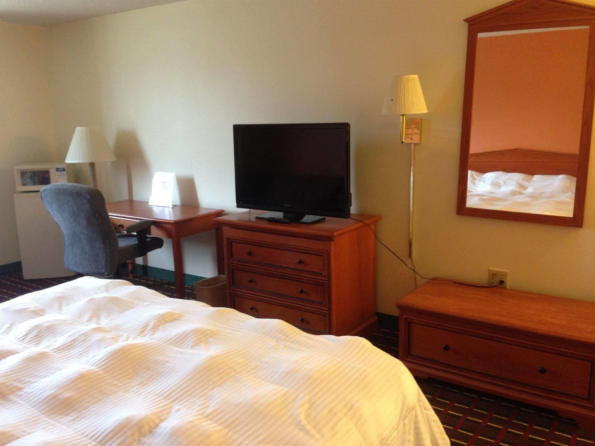 Texas Inn And Suites 루프킨 외부 사진