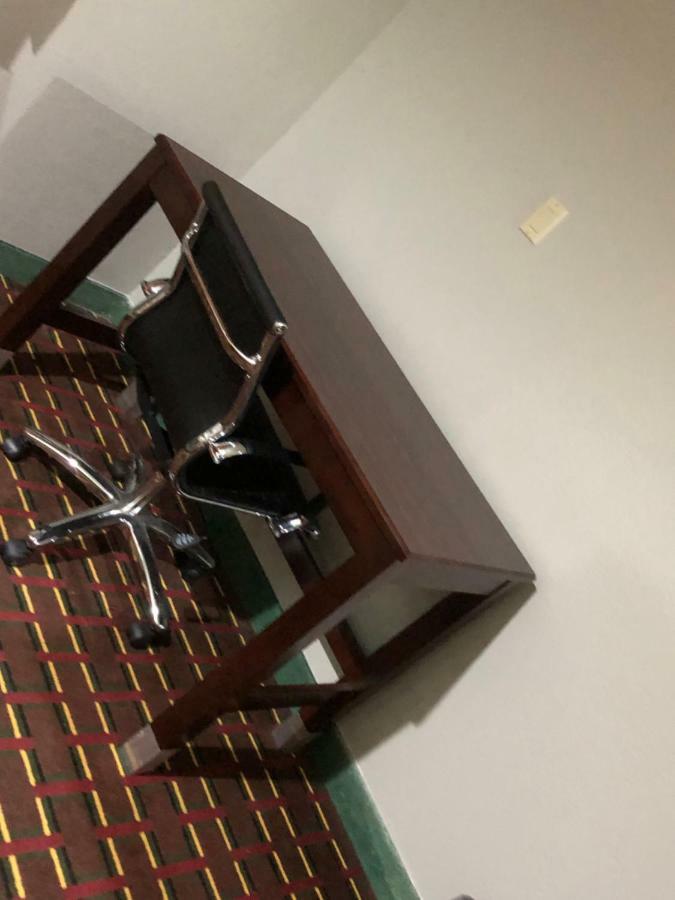 Texas Inn And Suites 루프킨 외부 사진